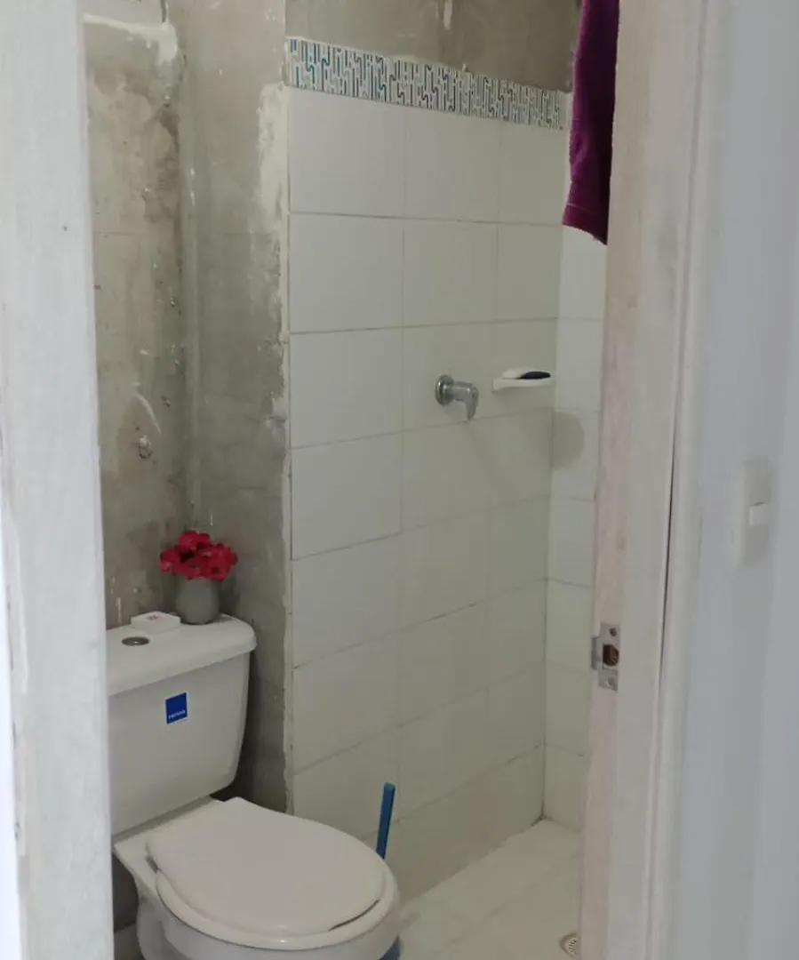 Quarto em Acomodações Particulares Cuarto En Villas De La Candelaria-Cerca A La Terminal De Transportes Cartagena Colômbia